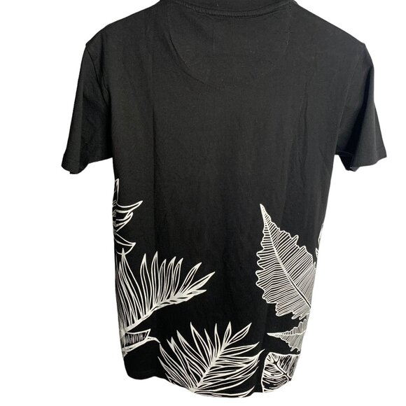 Craft & Flow Crewneck Graphic T Shirt S Black Leaves Short Sleeves Pocket NEW - Picture 4 of 6